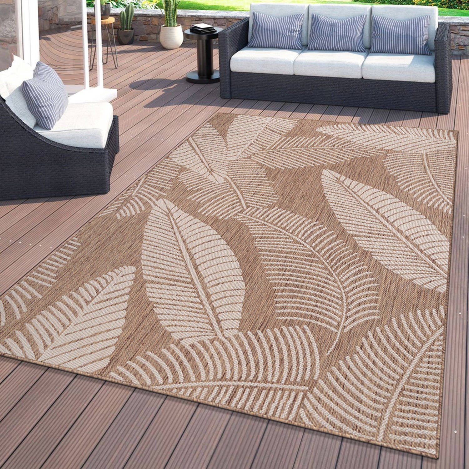 Distressed Palm Leaves Textured Flat Weave Indoor/Outdoor Area Rug