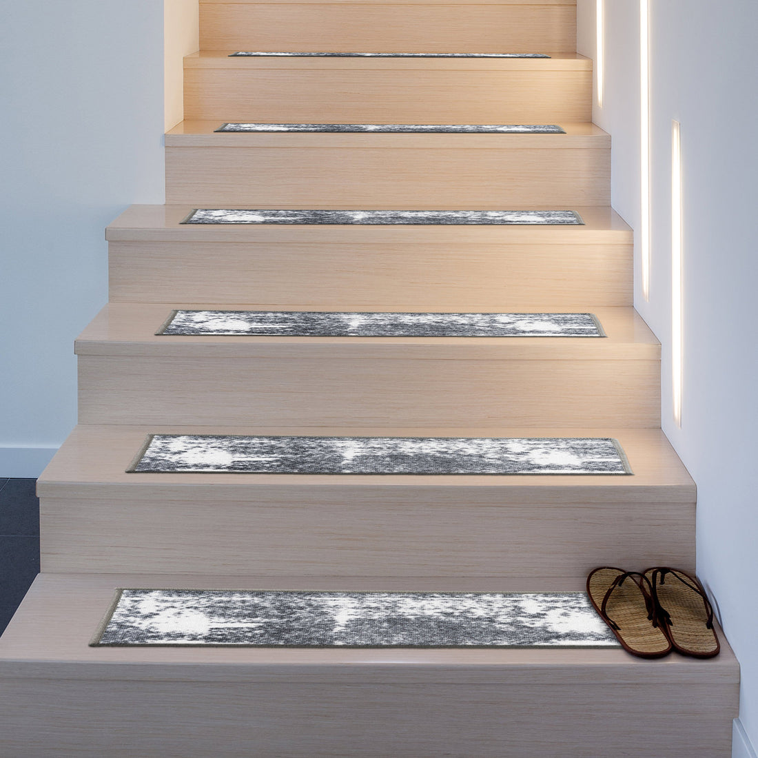 Distressed Contemporary Bohemian Non-Slip Stair Treads