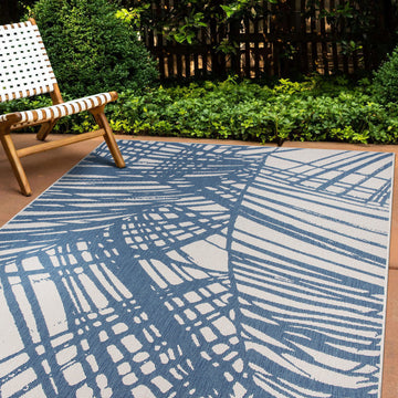 Contemporary Nature Inspired Tropical Leaves Reversible Indoor/Outdoor Area Rug