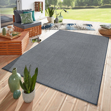 Contemporary Solid Indoor/Outdoor Area Rug