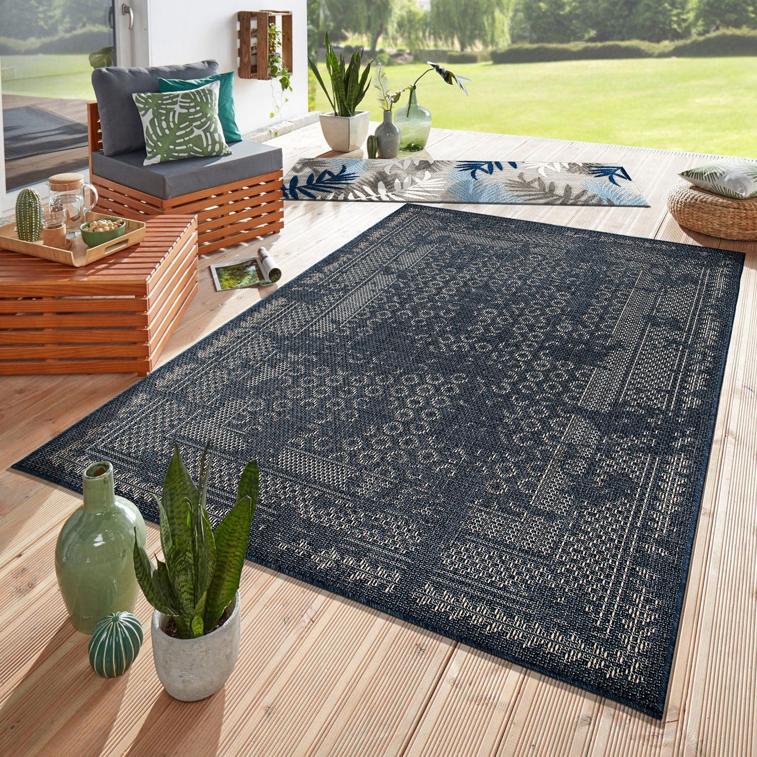 Bohemian Border Indoor/Outdoor Area Rug